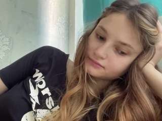 bebeellers Live Webcam on CamSoda