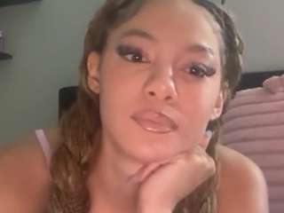 itsraevynfoxe