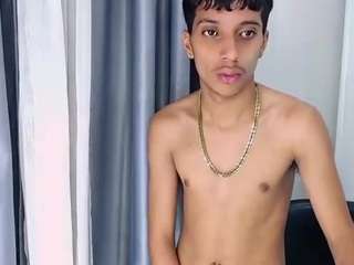 jl-brayan live webcam show