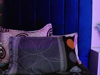 Lucy-wish1 live webcam show