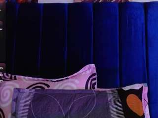 Lucy-wish1 live webcam show