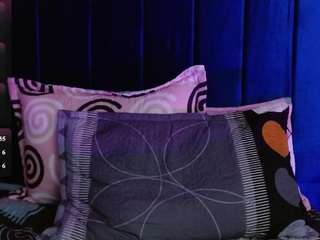 Lucy-wish1 live webcam show