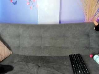 Maddy live cam preview