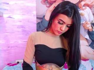 shayla-gray Live Webcam on CamSoda