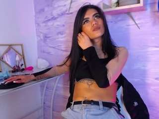 Shayla-Gray