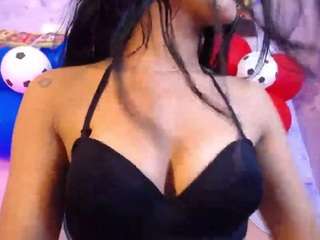 shayla-gray