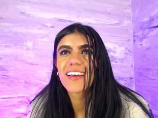 shayla-gray