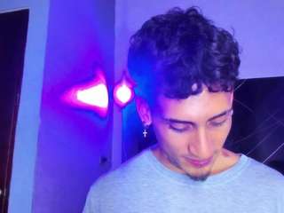 strikeandsweet live webcam show