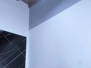 StrikeandSweet live webcam show