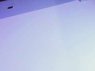 StrikeandSweet live webcam show