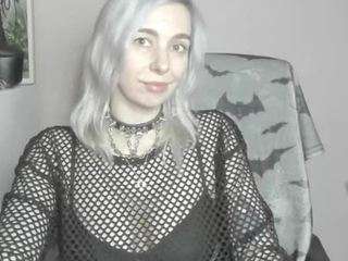 annefantasy live webcam show