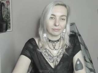 annefantasy live cam preview
