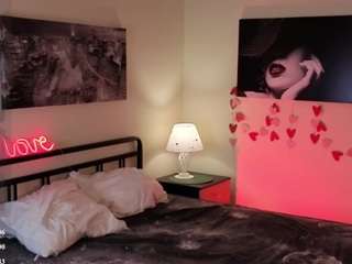 barbara-little live webcam show