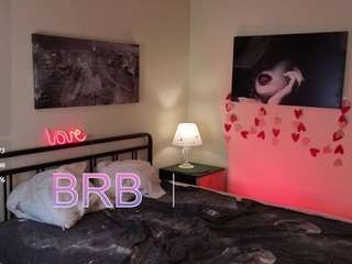 barbara-little live webcam show