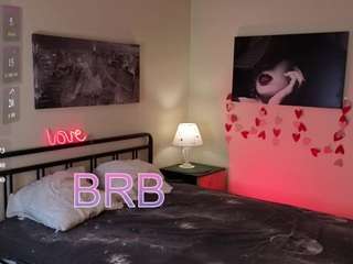 barbara-little live webcam show