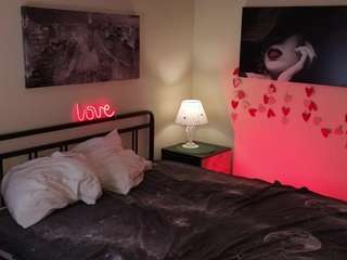 Barbara-Little live webcam show