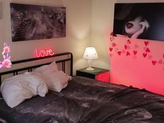 Barbara-Little live webcam show