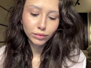 cherishbotton Live Webcam on CamSoda