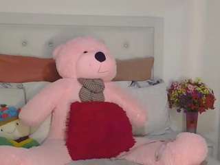 Live cam show with darrkdeeva669