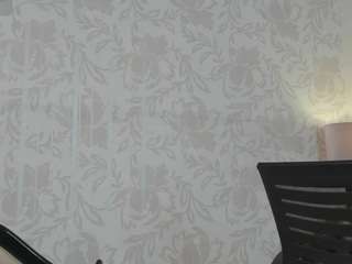 le modèle emilyy05 est en webcam porno dans un show sur le site camsoda, il possède les tags suivants: anal,squirter,natural,no smoking,pussy,sex toys,sexy,skinny,striptease,anal toys,tattoos,tease,teen 18,thin,twerk,young adult,lush,hazel eyes,full nudity,flashing