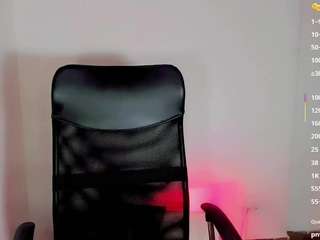 iamarii live cam preview