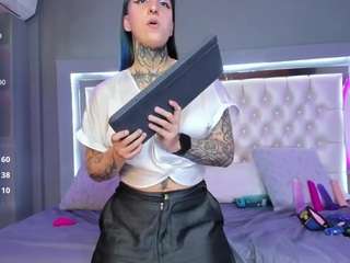 IzzyMoon
