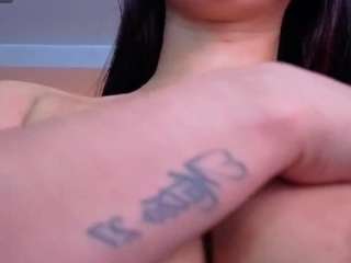 kim-perry-b