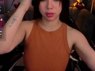 kim-perry-b
