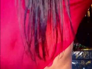 kim-perry-b