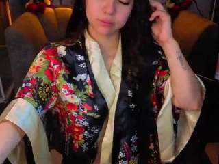 kim-perry-b
