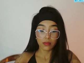 lunnavelour live webcam show