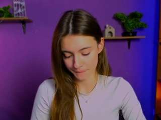 lyra-donna Live Webcam on CamSoda