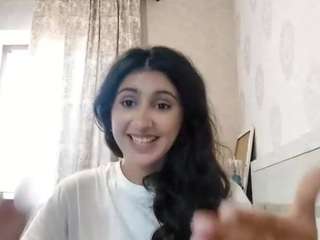 MaxineMcnayr live webcam show