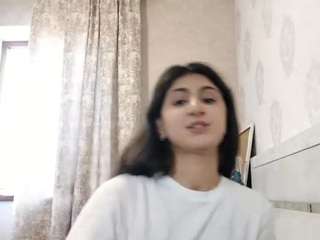 MaxineMcnayr live webcam show