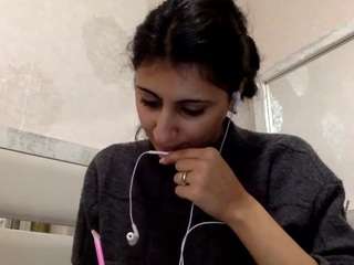 MaxineMcnayr live cam preview