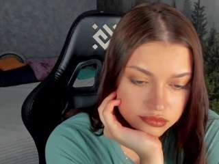 Maya-Mimi live webcam show