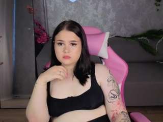 michellehost