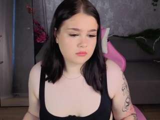 michellehost