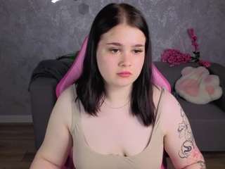 michellehost