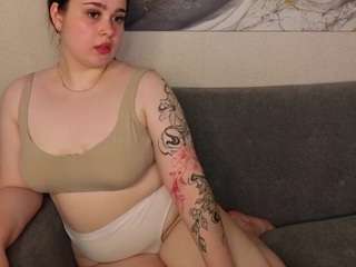 michellehost