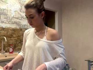 Lia live webcam show