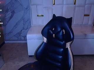 sweet-sky-tf live webcam show