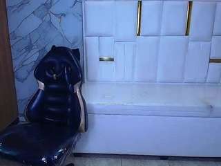 sweet-sky-tf live webcam show