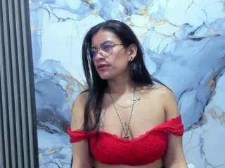 taylorr38 Live Webcam on CamSoda