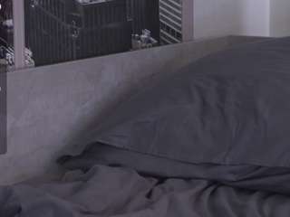 Yui live webcam show