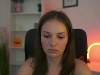 HAdeGigi18