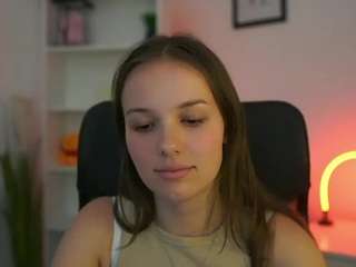 HAdeGigi18