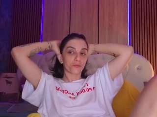 NatAsha live webcam show