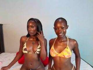 SweetBerryBuck live webcam show