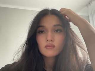 tonifavuzzi Live Webcam on CamSoda